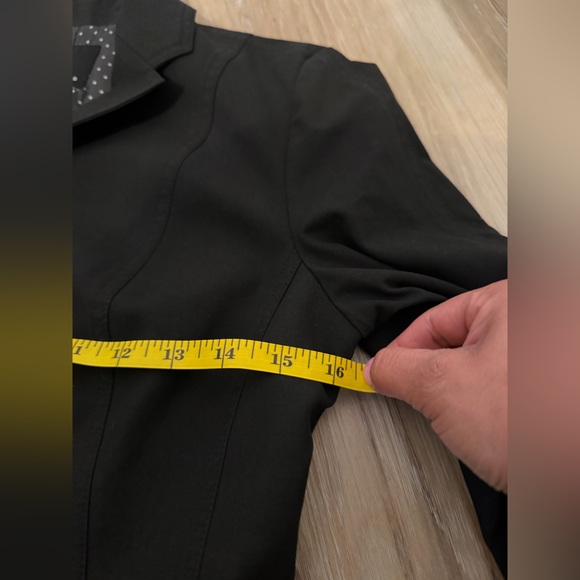 The Limited Classic Black Blazer - Picture 10 of 11